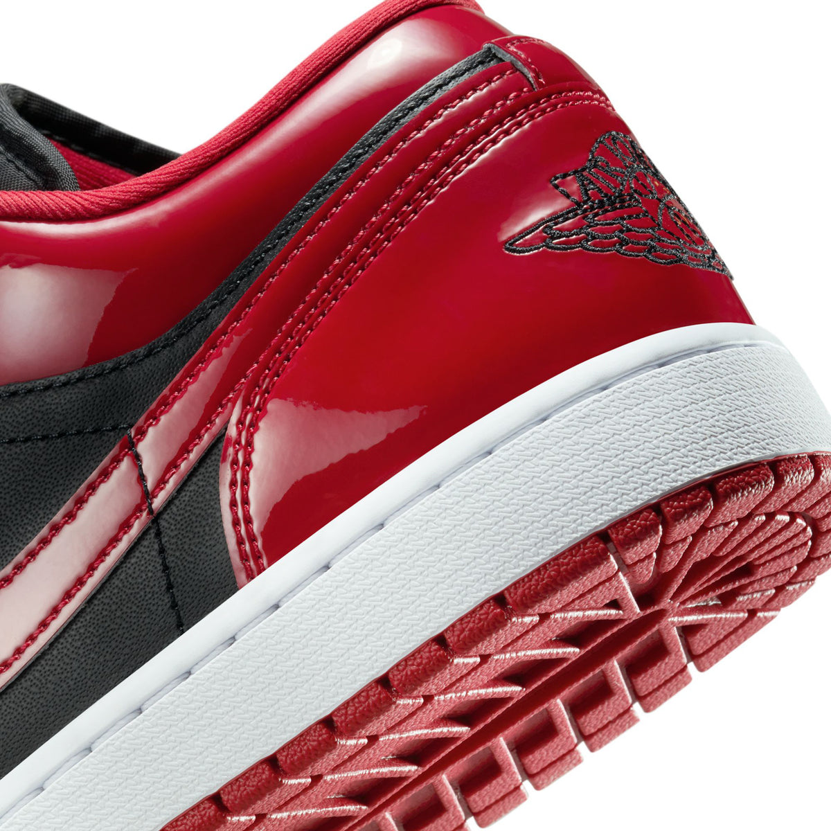 کتونی جردن 1 براق برد   Jordan 1 Low Patent Bred   HV4089-0067