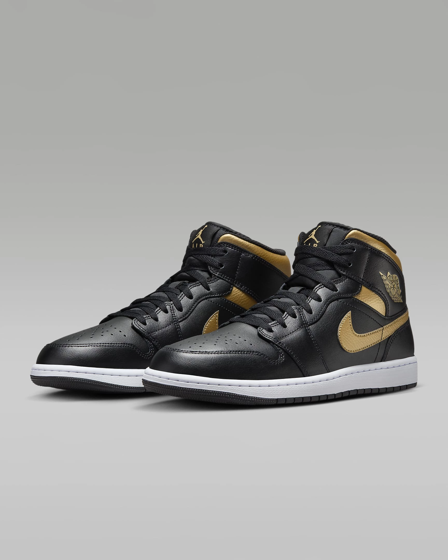کتونی جردن وان نیم ساق Jordan 1 Mid Metallic Gold DQ8426-071